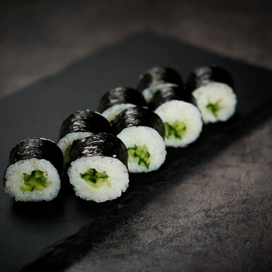 Ролл с огурцом