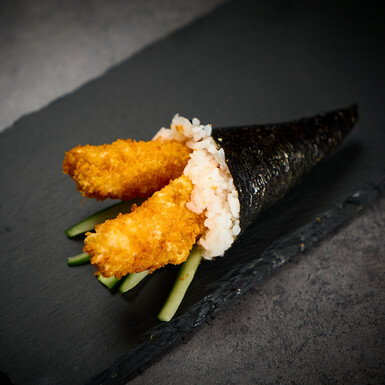 Хэнд-ролл с креветкой темпура