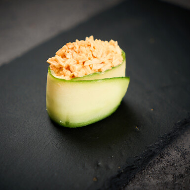 Ролл Гункан спайси краб